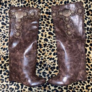 On Tour Hardware Overlay Boots #kneehighboots